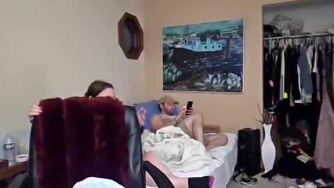 clarnbear online show from July 5, 2:51 am
