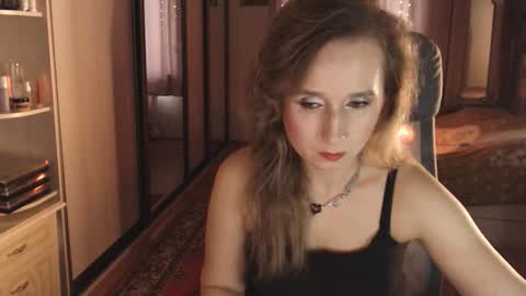 classyinna online show from September 26, 8:51 am