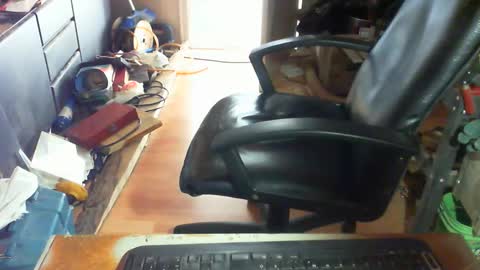 claudeg2523 online show from February 8, 7:28 pm