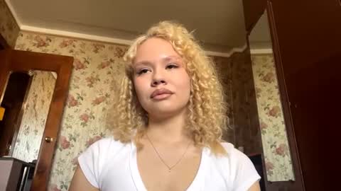 claudettelayel online show from July 14, 10:21 am
