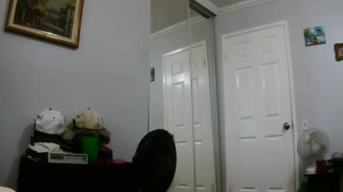 Snapshot of claudia1964 chatting on February 13, 5:54 pm Claudia online show from February 13, 5:54 pm