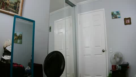 Snapshot of claudia1964 chatting on February 22, 3:58 pm Claudia online show from February 22, 3:58 pm