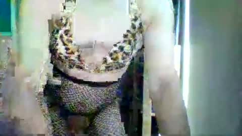 claudialacroix online show from September 14, 10:47 am