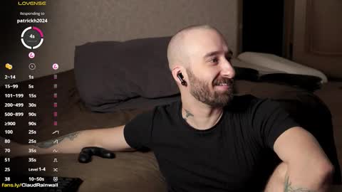 Claud online show from November 4, 11:59 pm