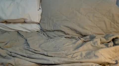 Snapshot of cleanuponaisle2 chatting on December 15, 4:33 pm Anon online show from December 15, 4:33 pm