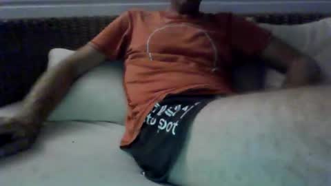 Snapshot of clearwater4 chatting on November 2, 3:31 am clearwater4 online show from November 2, 3:31 am