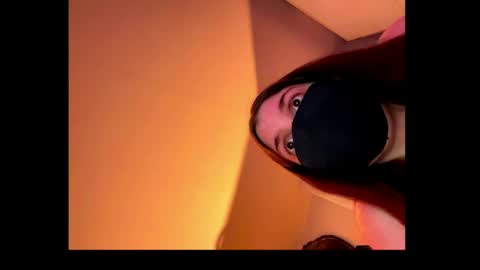 Snapshot of clementine75009 chatting on April 2, 5:43 pm clementine75009 online show from April 2, 5:43 pm