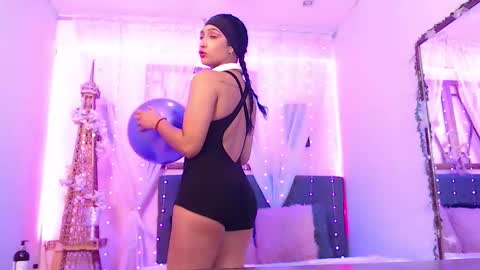 Cleo  online show from October 11, 7:34 pm