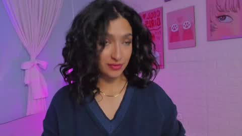 Snapshot of cleo_foxx chatting on May 5, 11:40 am Cleo online show from May 5, 11:40 am
