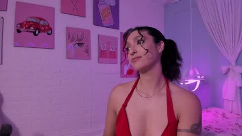 Snapshot of cleo_foxx chatting on May 12, 11:51 am Cleo online show from May 12, 11:51 am
