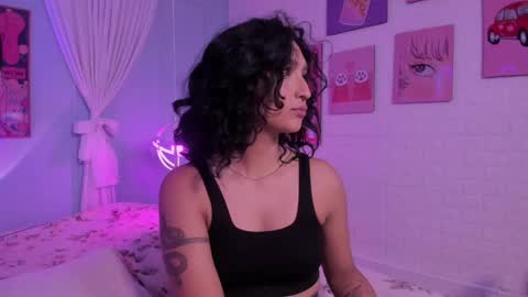 Snapshot of cleo_foxx chatting on May 18, 11:49 am Cleo online show from May 18, 11:49 am