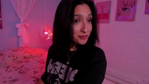 Snapshot of cleo_foxx chatting on June 1, 12:07 pm Cleo online show from June 1, 12:07 pm