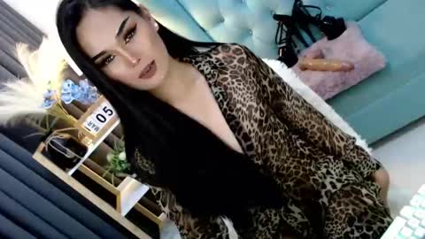 Snapshot of cleofex chatting on March 5, 3:29 am Cleo online show from March 5, 3:29 am