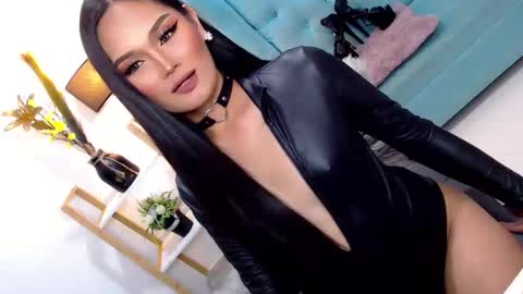 Snapshot of cleofex chatting on October 8, 11:35 pm Cleo online show from October 8, 11:35 pm