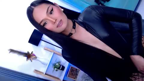 Cleo online show from July 20, 8:11 pm