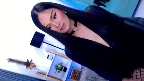 Cleo online show from July 23, 10:19 pm