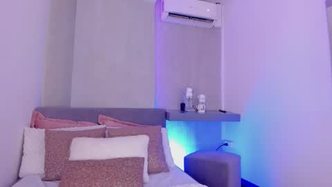 . Cleo Jhonson . online show from March 6, 3:36 am