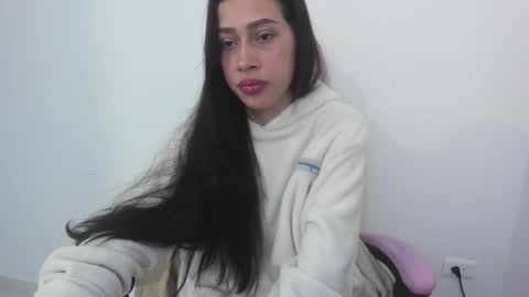 cleo y maikol online show from September 24, 3:21 am