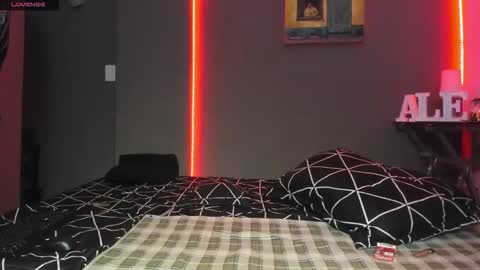 cleo y maikol online show from March 2, 12:13 am