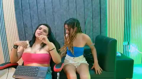 clerk_and_liss online show from May 28, 2:47 pm