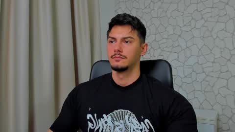 Snapshot of clintmasterss chatting on February 14, 6:02 am ClintMasterss online show from February 14, 6:02 am