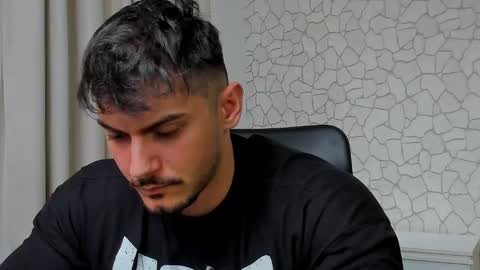 Snapshot of clintmasterss chatting on March 3, 11:55 am ClintMasterss online show from March 3, 11:55 am