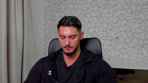 Snapshot of clintmasterss chatting on November 12, 5:41 am ClintMasterss online show from November 12, 5:41 am