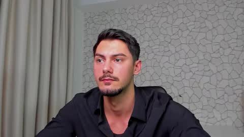 Snapshot of clintmasterss chatting on January 8, 6:37 am ClintMasterss online show from January 8, 6:37 am