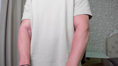 Snapshot of clintmasterss chatting on March 11, 7:03 am ClintMasterss online show from March 11, 7:03 am