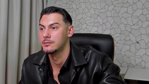 Snapshot of clintmasterss chatting on March 15, 6:19 am ClintMasterss online show from March 15, 6:19 am