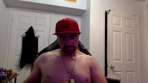 Snapshot of clintwood12 chatting on October 5, 6:34 am chad online show from October 5, 6:34 am