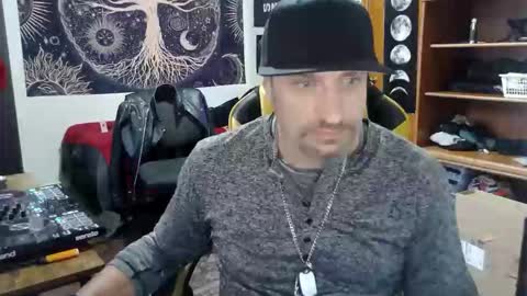 chad online show from December 20, 8:38 pm