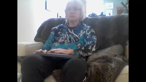 clitboy658752 online show from February 6, 8:34 pm