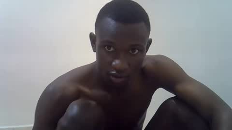 clive_damian online show from April 29, 4:11 pm