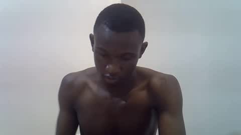 clive_damian online show from April 29, 5:30 pm