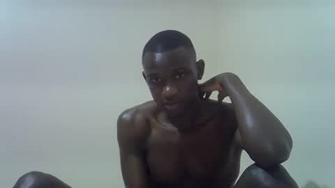 clive_damian online show from April 30, 6:36 pm