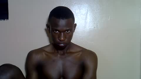 clive_damian online show from June 12, 3:05 am