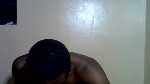 clive_damian online show from June 14, 2:35 am
