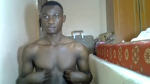 clive_damian online show from July 19, 11:03 am