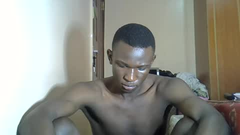 clive_damian online show from July 26, 2:02 pm