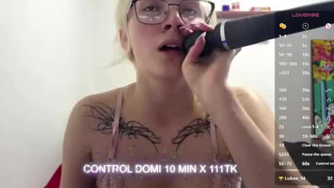  CLOE  online show from February 20, 3:01 pm