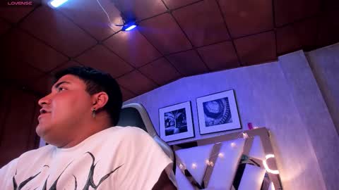 Cloe x Billy online show from December 1, 1:49 pm