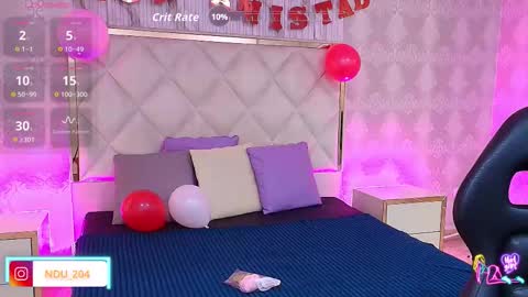 cloee_tay1 online show from February 20, 11:43 am