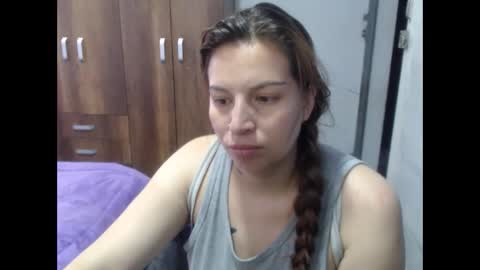 Snapshot of cloepussy chatting on November 19, 2:28 pm cloepussy online show from November 19, 2:28 pm