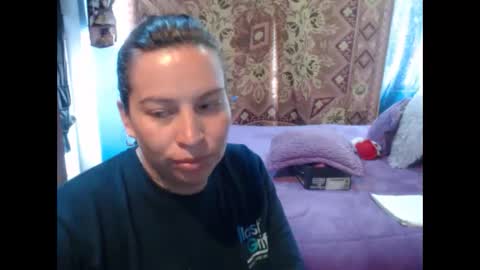 Snapshot of cloepussy chatting on May 21, 4:36 pm cloepussy online show from May 21, 4:36 pm