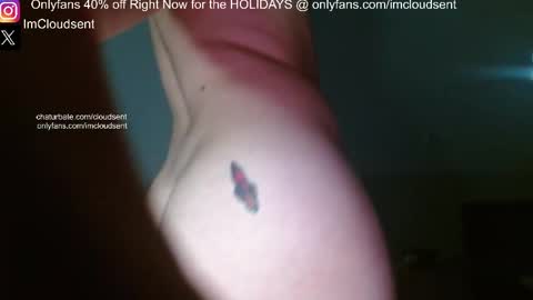 Snapshot of cloudsent chatting on June 5, 11:21 pm 35 videos 50 pictures ---- IGTwitter ImCloudsent online show from June 5, 11:21 pm