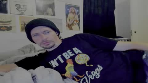 Snapshot of cloudyystarr666 chatting on November 24, 5:18 am cloudyystarr666 online show from November 24, 5:18 am