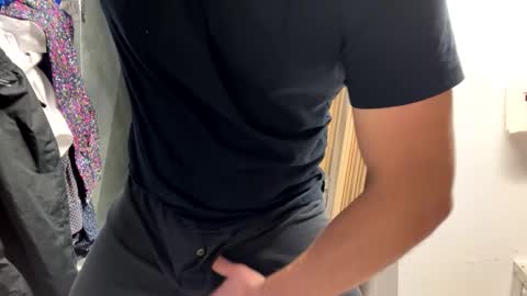 Snapshot of clovershit1 chatting on November 15, 1:51 pm clovershit1 online show from November 15, 1:51 pm