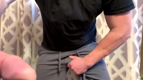 Snapshot of clovershit1 chatting on December 2, 3:51 pm clovershit1 online show from December 2, 3:51 pm