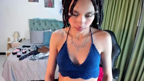 emely dolce online show from February 7, 9:16 am